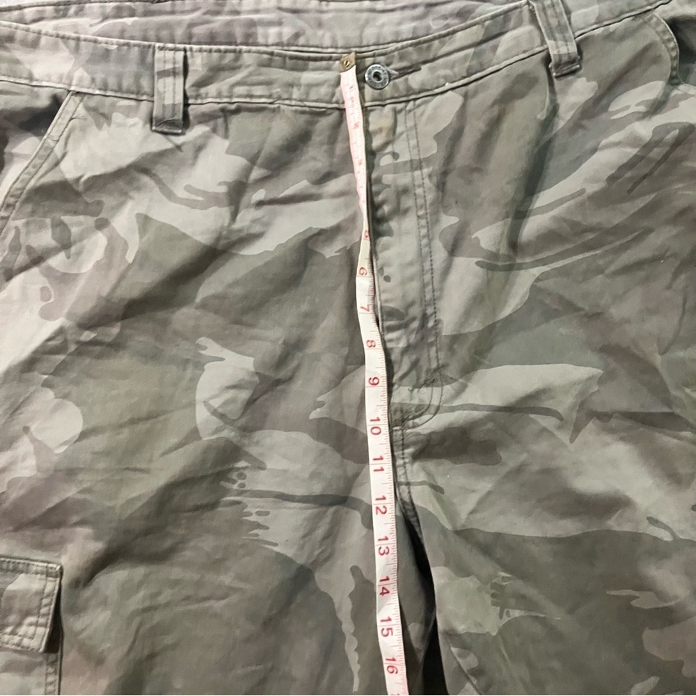 Vintage Men's Camouflage Cargo Pants 100% Cotton Wrangler  10” cuff size 42x30 - Picture 6 of 8